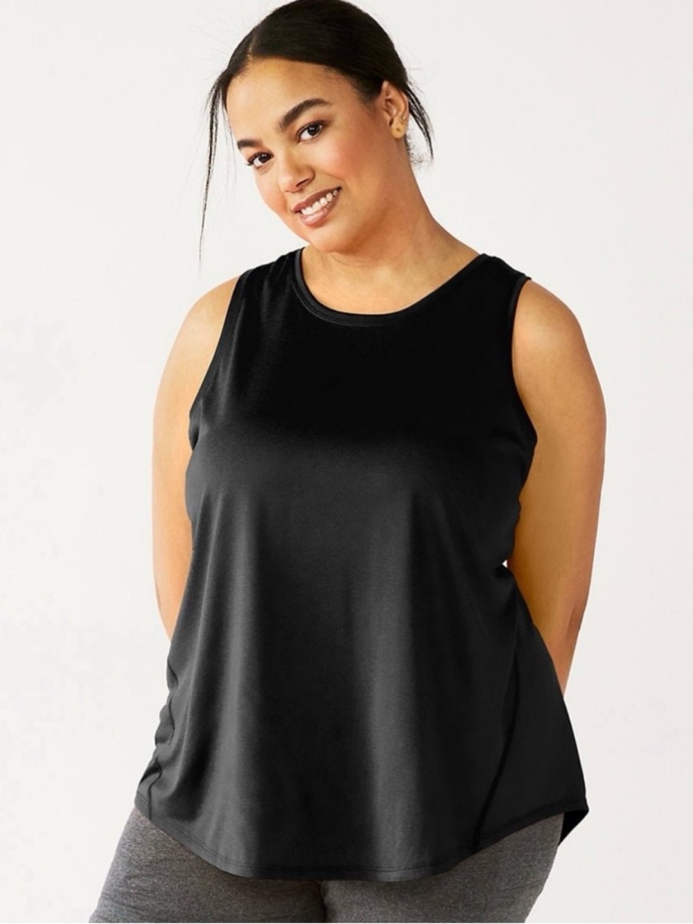 Women’s Plus Tek Gear Core Tank, Black, 2X (4 pack, 4 Tanks Included)